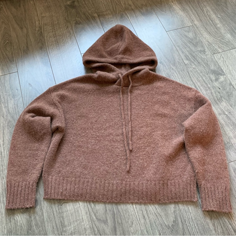 Aritzia Group by Babaton Cashmere Hoodie